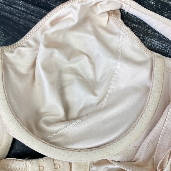 Soma Nude Sensuous Sides 1” Minimizer Lightly Lined Underwire Bra 34DD - Picture 4 of 5